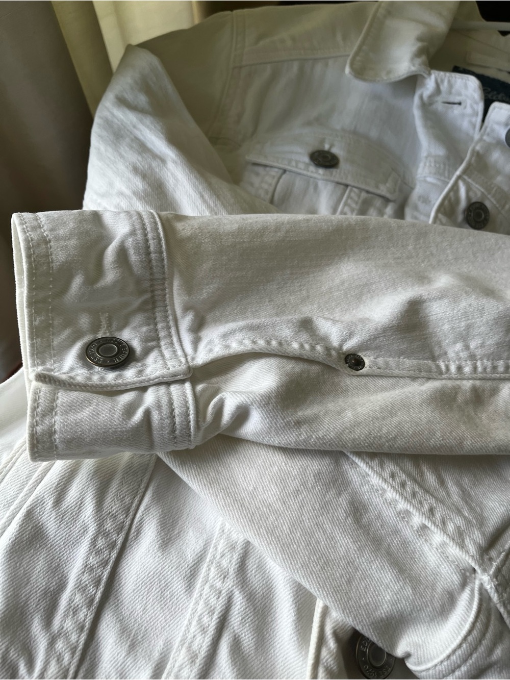 Eddie Bauer White Denim Button Jacket - Picture 8 of 10